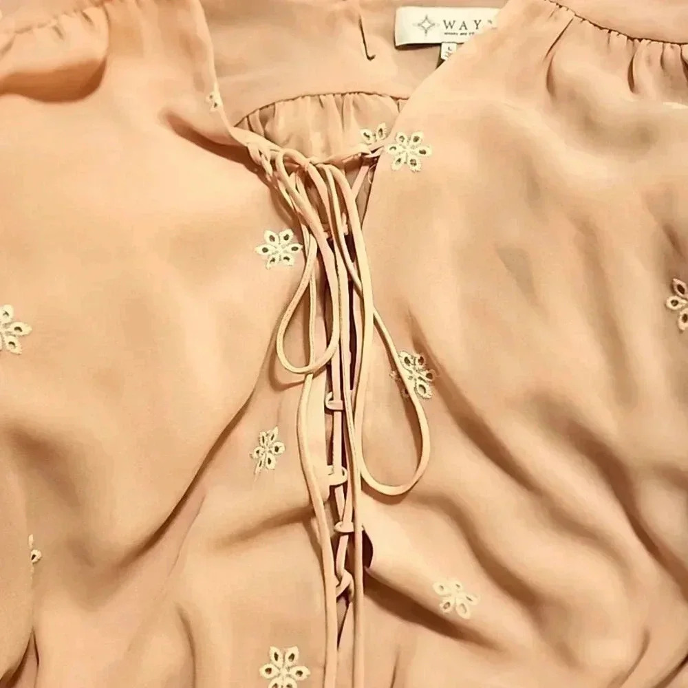 WAYF Embroidered Romper- Size Large- NWOT (worn 2 hours)🌸 - Picture 5 of 9